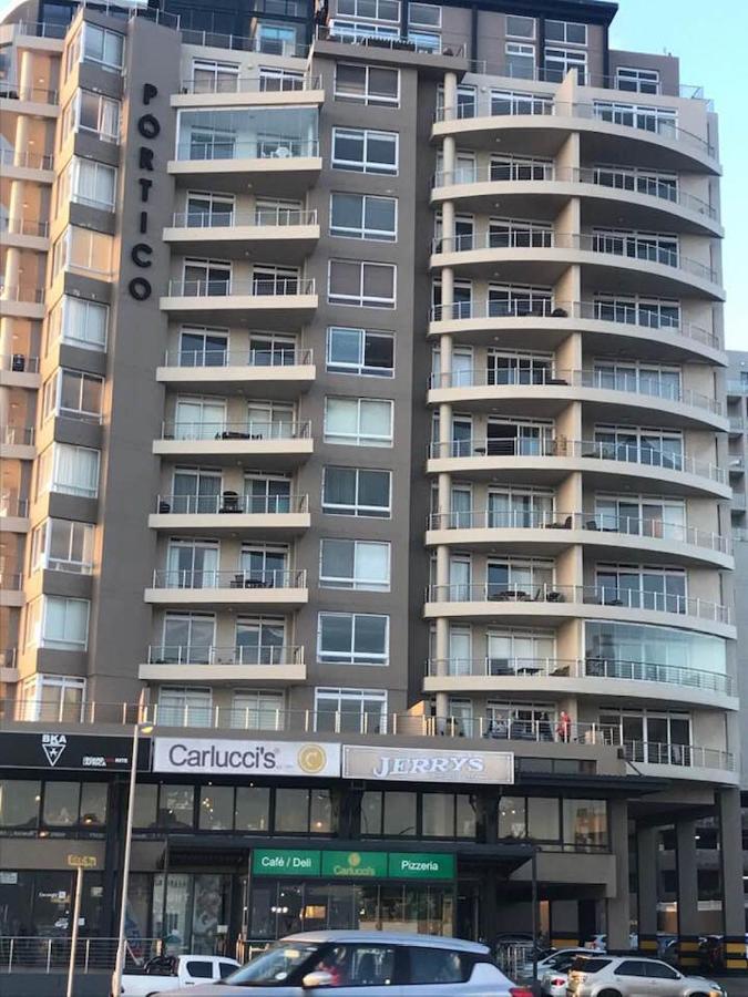 1105 Portico *