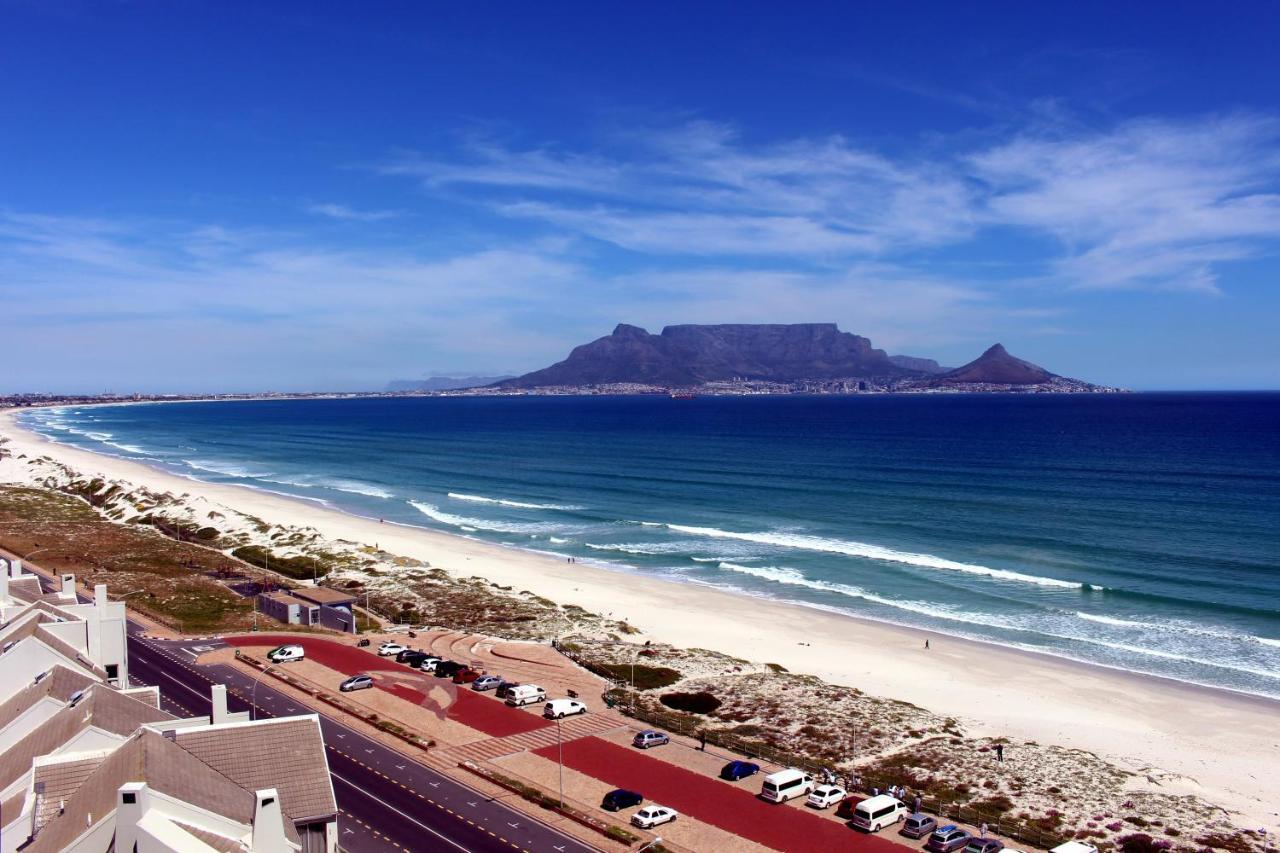 1105 Portico * Bloubergstrand